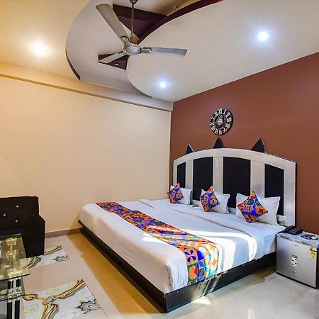 Fabhotel Prime Rockstar Suites Kolkata Eksteriør bilde