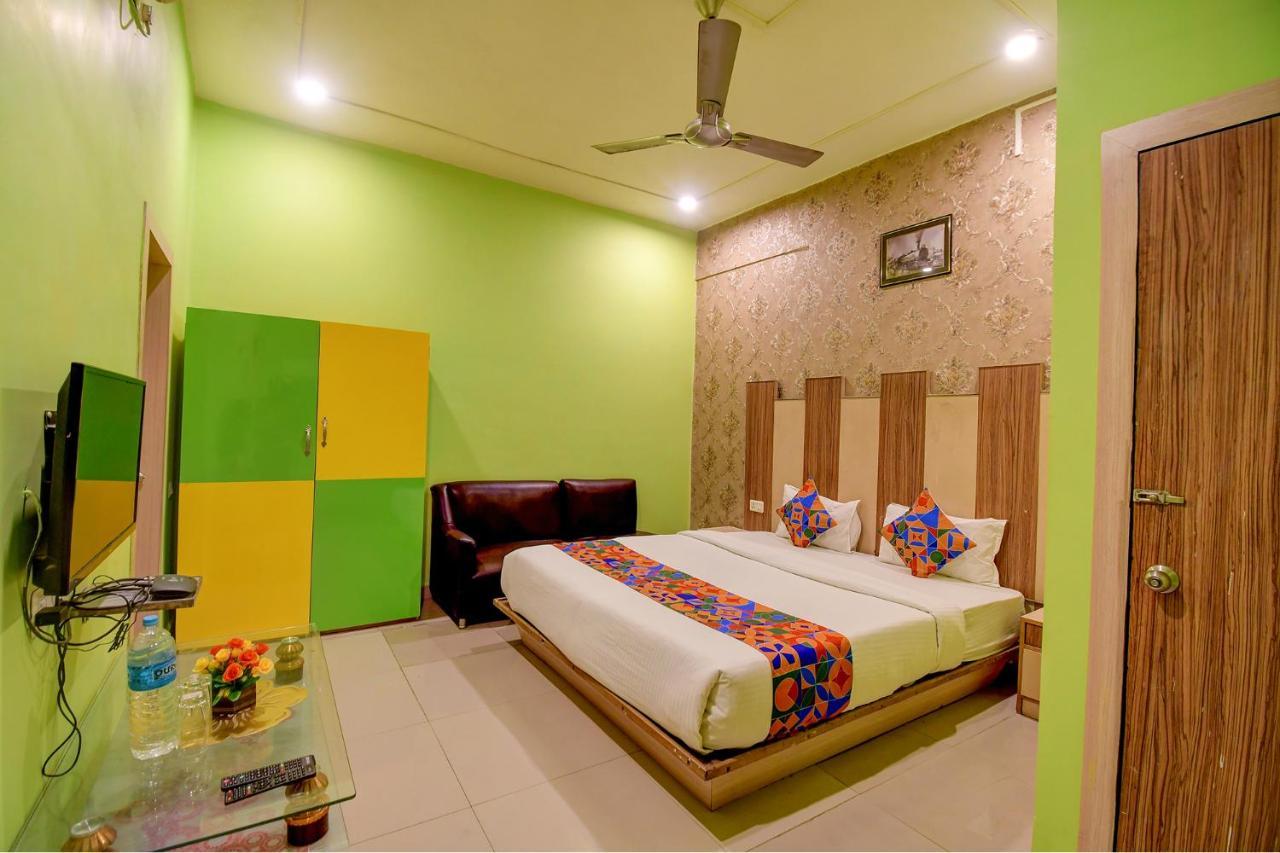 Fabhotel Prime Rockstar Suites Kolkata Eksteriør bilde