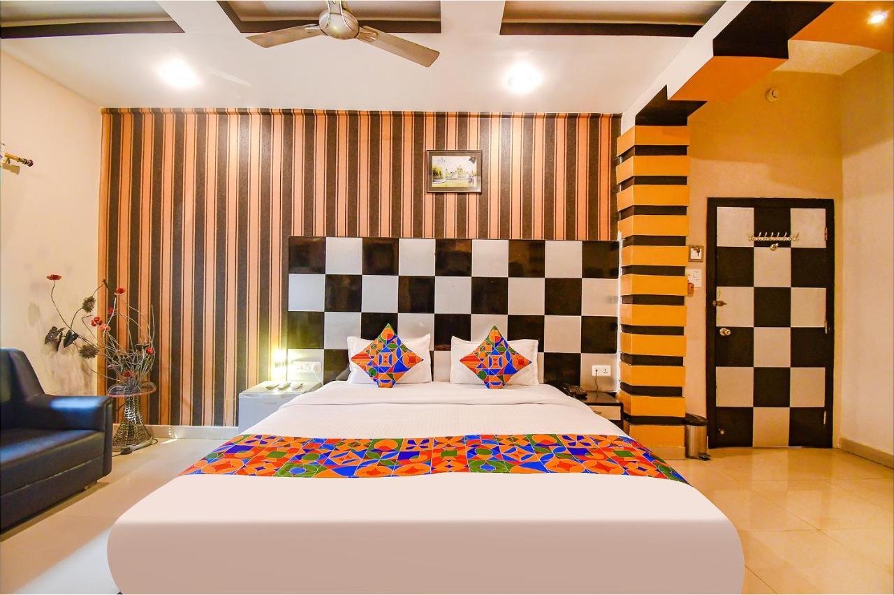 Fabhotel Prime Rockstar Suites Kolkata Eksteriør bilde
